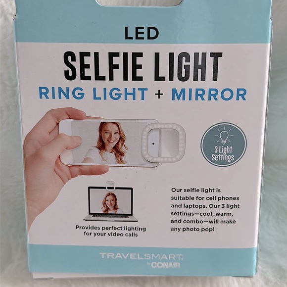 CONAIR - Travel Smart || Selfie Light - Ring Light + Mirror - Picture 7 of 12